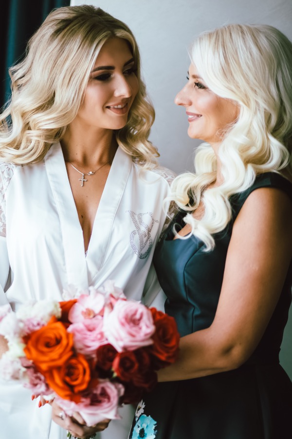 7 Mother of The Bride Style Tips
